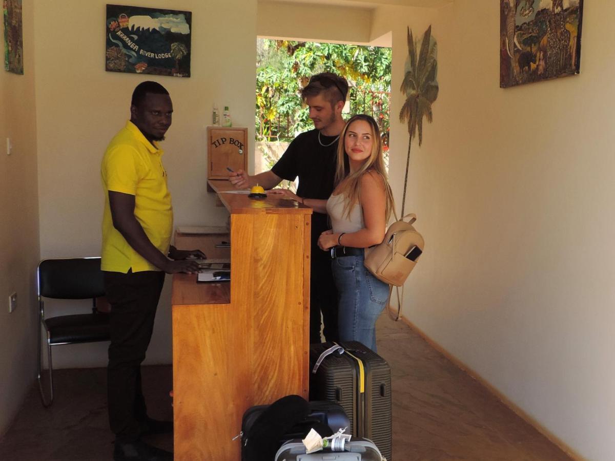 Karanga River Lodge Moshi Buitenkant foto