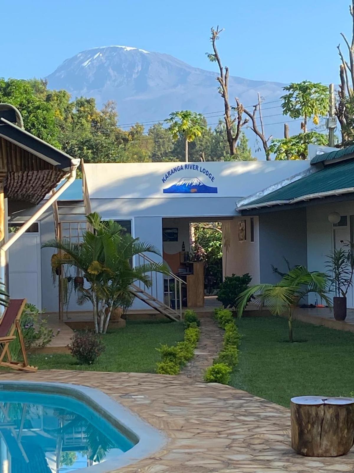 Karanga River Lodge Moshi Buitenkant foto