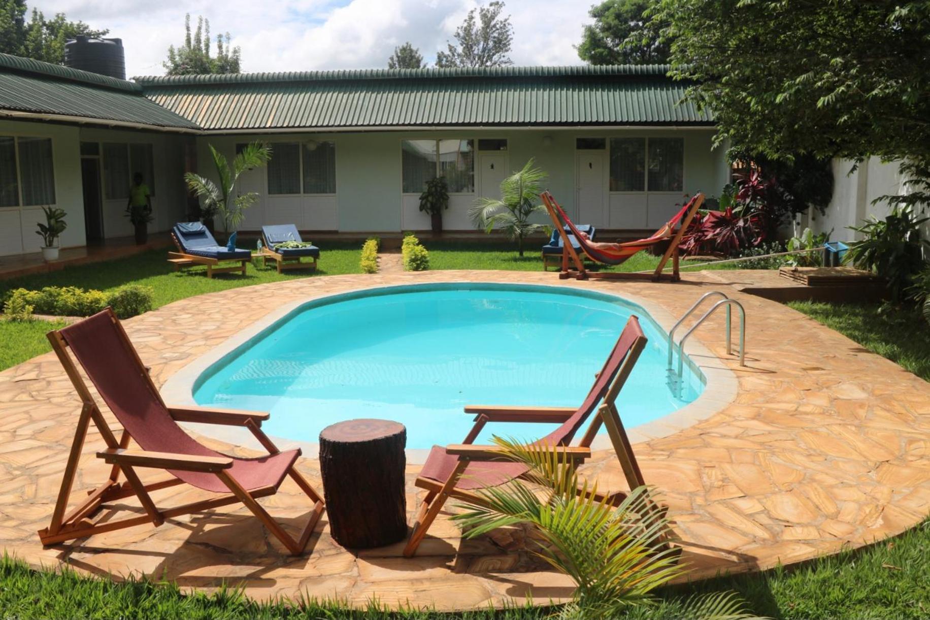 Karanga River Lodge Moshi Buitenkant foto